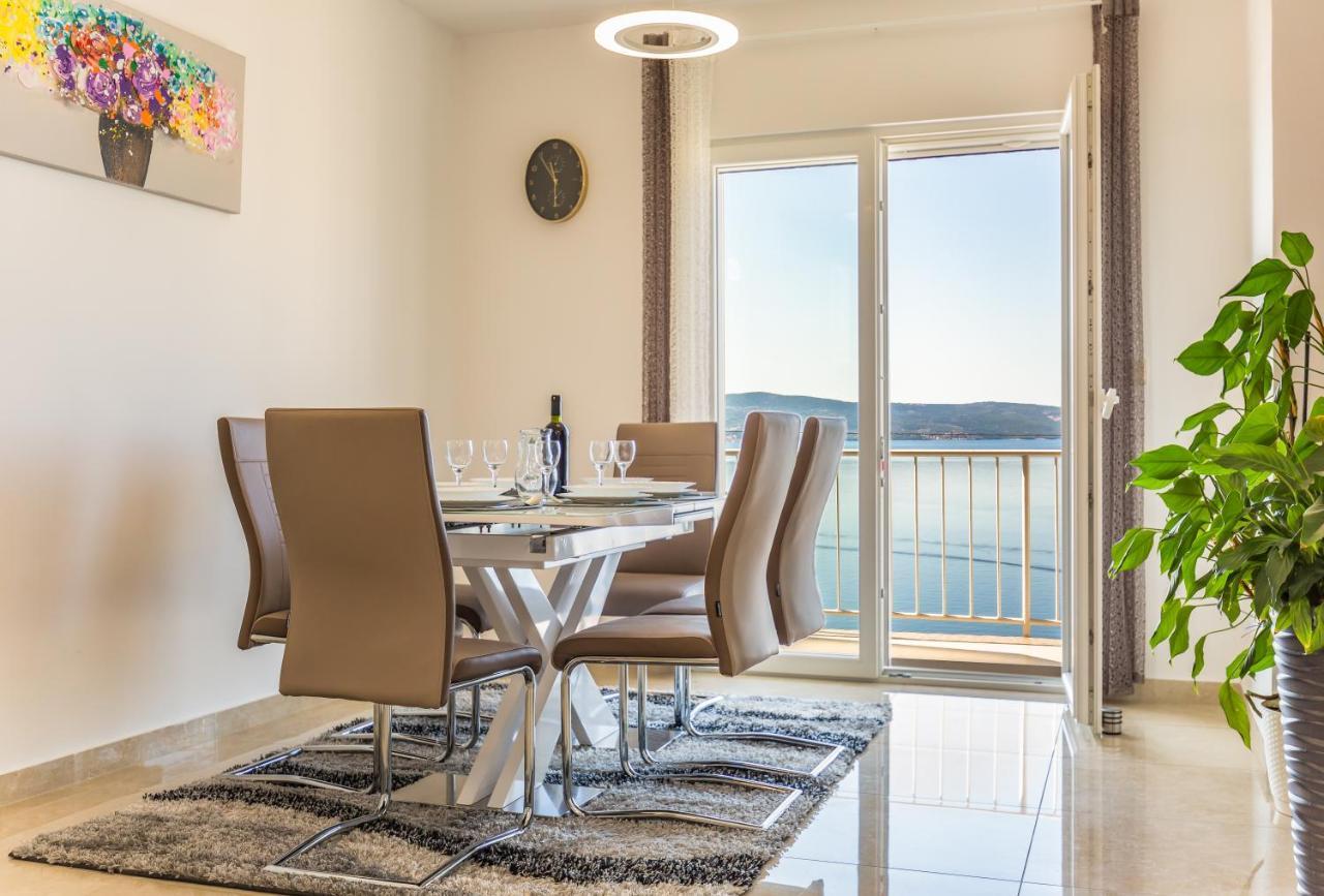 Holiday House Almissa Omiš Esterno foto