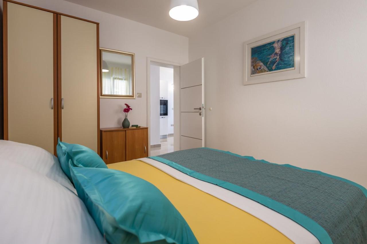 Holiday House Almissa Omiš Esterno foto
